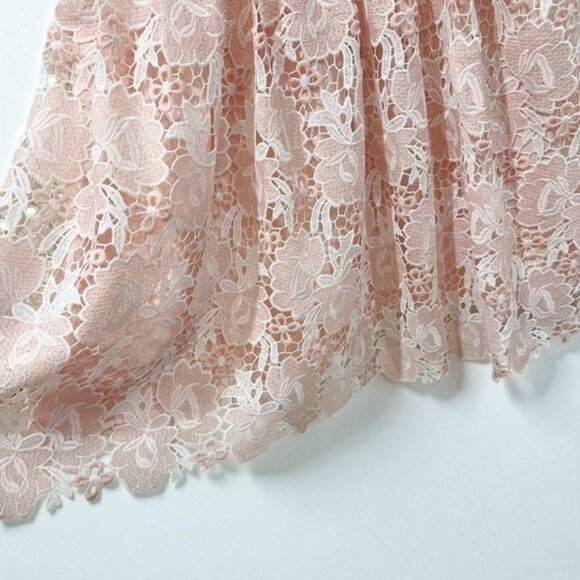 NWT Arose Studio Leah Puff Sleeve Square Neck Floral Lace Mini Dress Pink - Picture 3 of 6